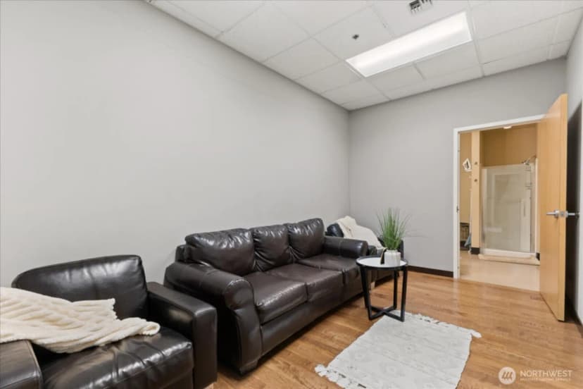 Property photo for 18824 Smokey Point Boulevard, Arlington photo 32