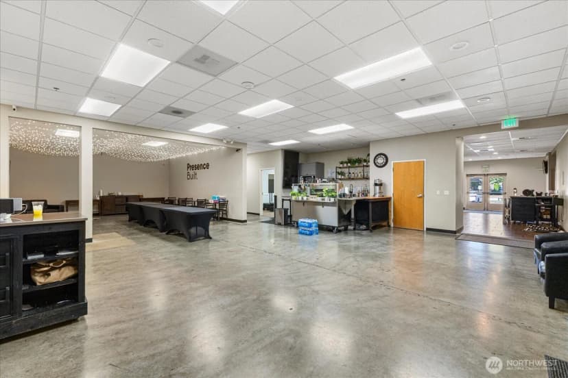 Property photo for 18824 Smokey Point Boulevard, Arlington photo 19