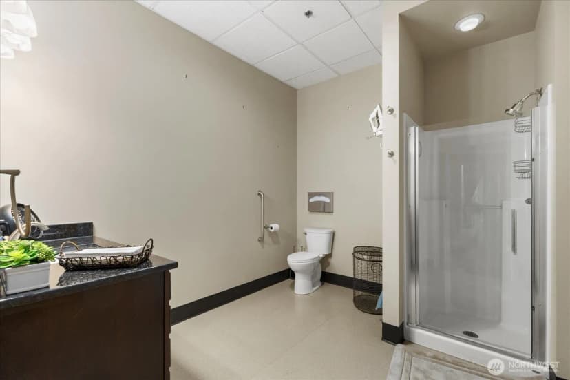 Property photo for 18824 Smokey Point Boulevard, Arlington photo 31