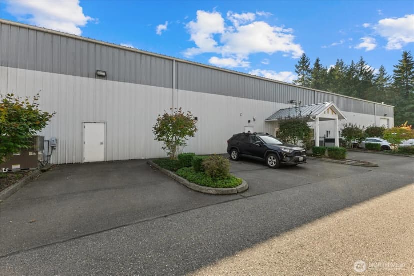 Property photo for 18824 Smokey Point Boulevard, Arlington