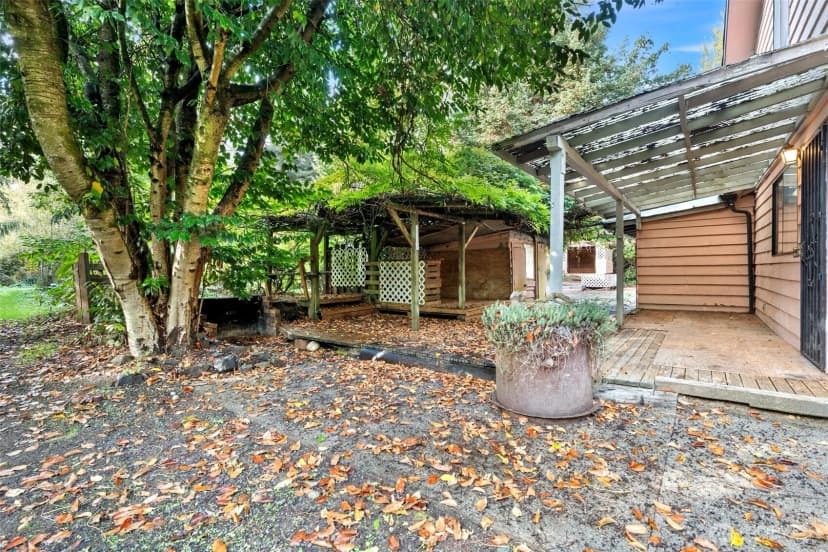 Property photo for 23030 State Route 9 Se, Woodinville photo 31