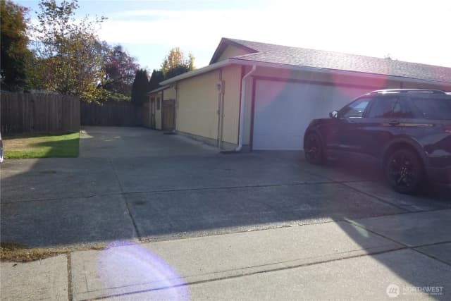 Property photo for 2306 Boulevard Road Se, Olympia photo 2