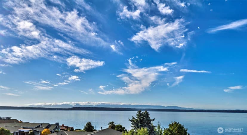 Property photo for 1611 9th Avenue N, Edmonds photo 34