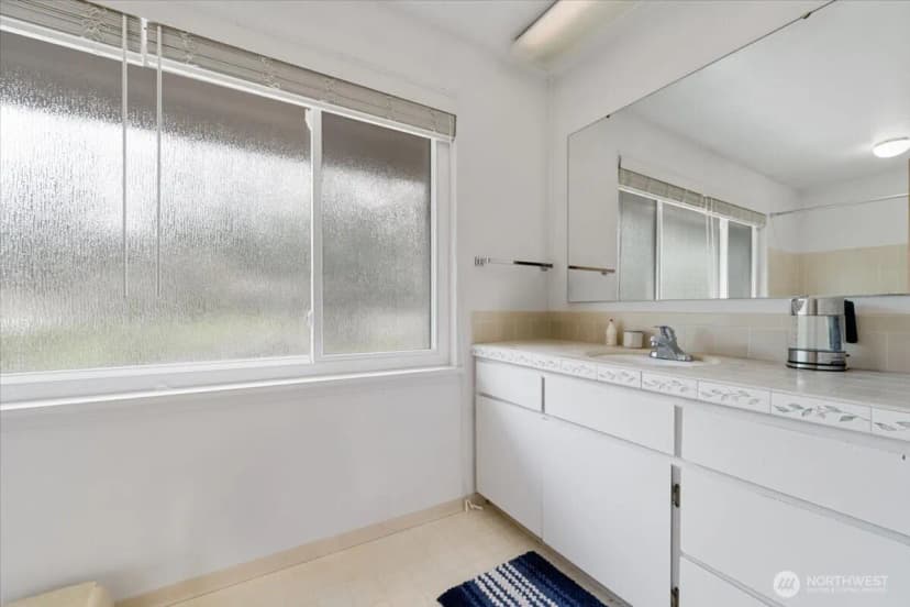 Property photo for 12316 Rebecca Drive Sw, Lakewood photo 19