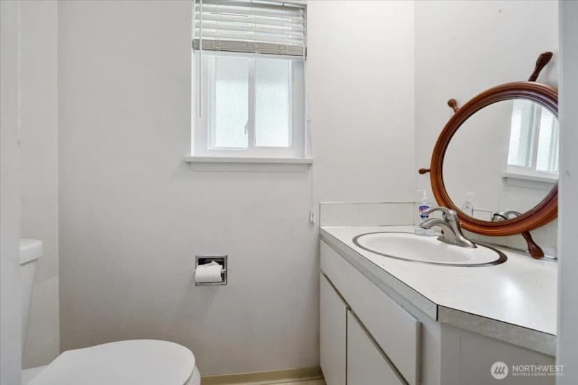 Property photo for 12316 Rebecca Drive Sw, Lakewood photo 33