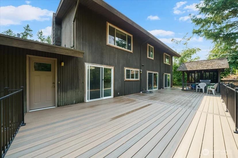 Property photo for 12316 Rebecca Drive Sw, Lakewood photo 35