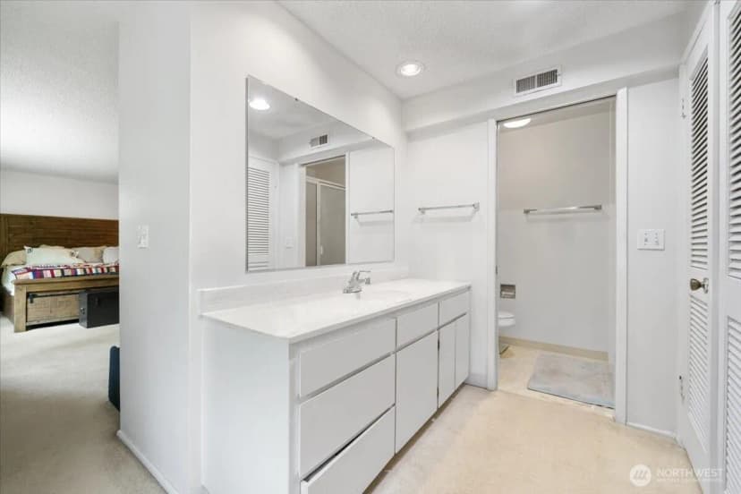 Property photo for 12316 Rebecca Drive Sw, Lakewood photo 25