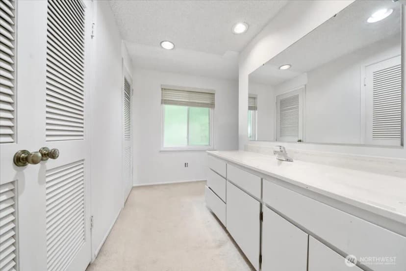Property photo for 12316 Rebecca Drive Sw, Lakewood photo 27