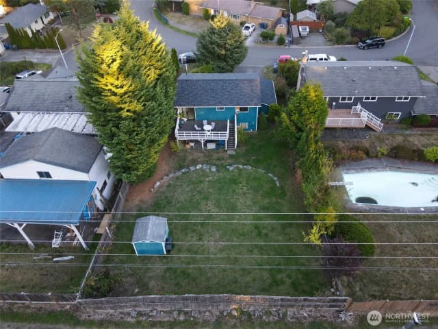 Property photo for 22502 3rd Place W, Bothell photo 4