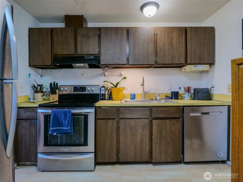 Property photo for 22502 3rd Place W, Bothell photo 6