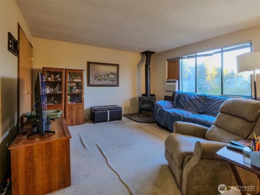 Property photo for 22502 3rd Place W, Bothell photo 8