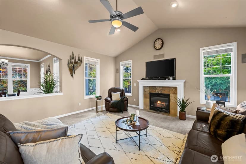 Property photo for 805 293rd Street E, Roy photo 10