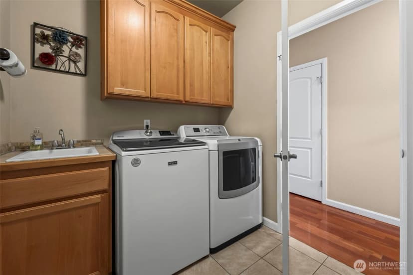Property photo for 805 293rd Street E, Roy photo 27