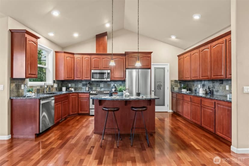 Property photo for 805 293rd Street E, Roy photo 14
