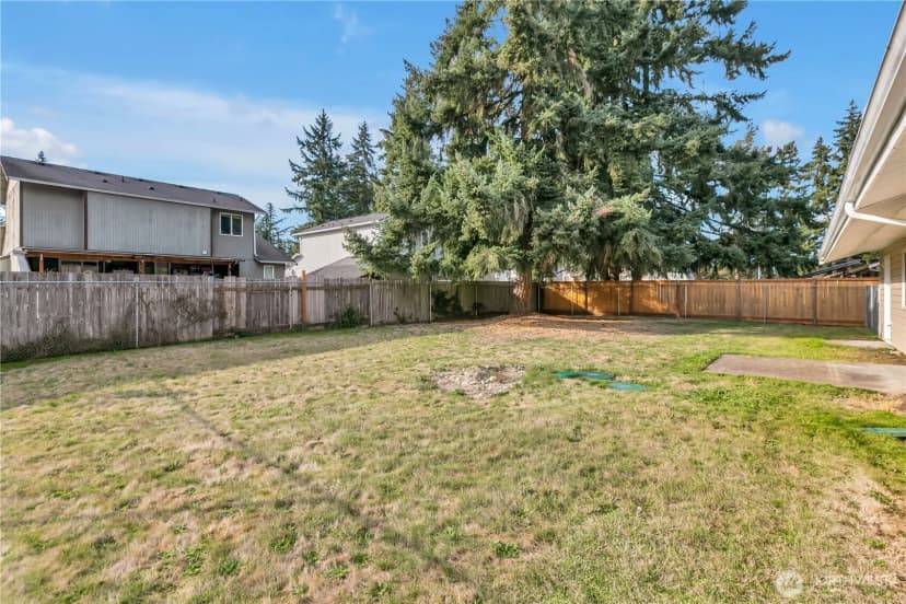 Property photo for 17216 13th Avenue E, Spanaway photo 20