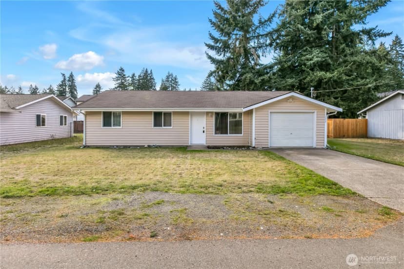 Property photo for 17216 13th Avenue E, Spanaway photo 22
