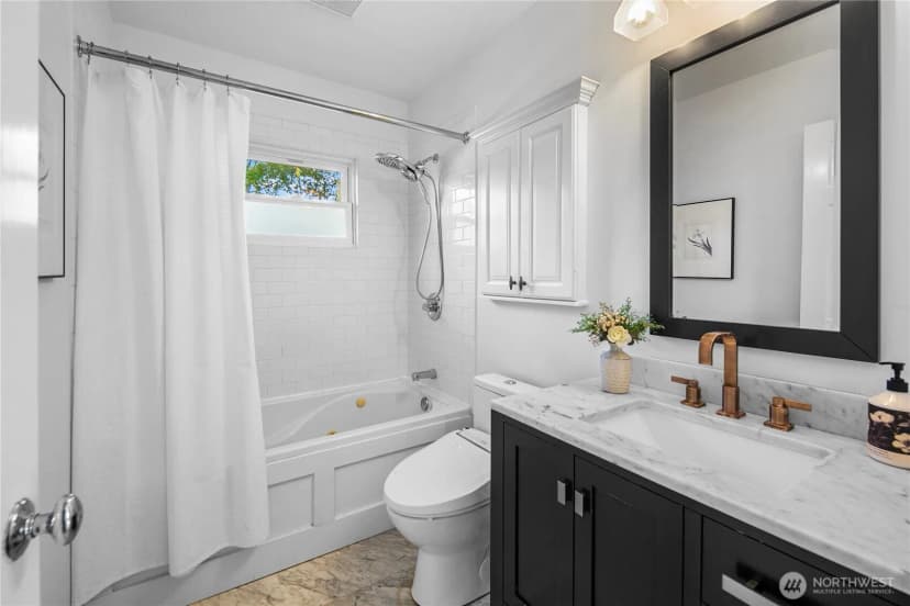 Property photo for 3314 W Armour Street, Seattle photo 14
