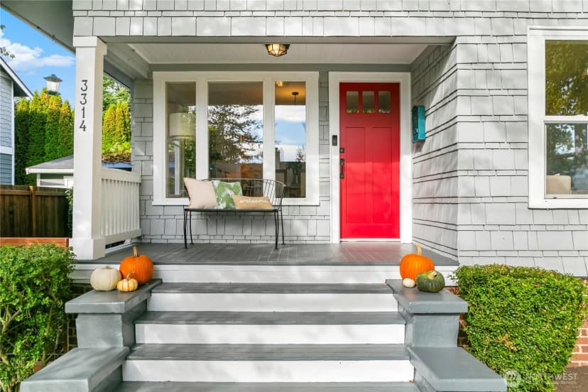 Property photo for 3314 W Armour Street, Seattle photo 2