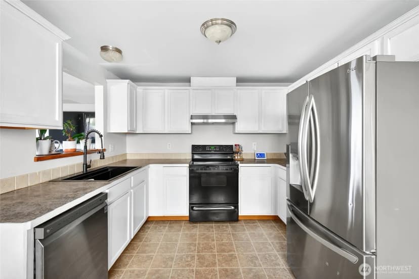 Property photo for 1312 Cascadia Drive, Sedro Woolley photo 16
