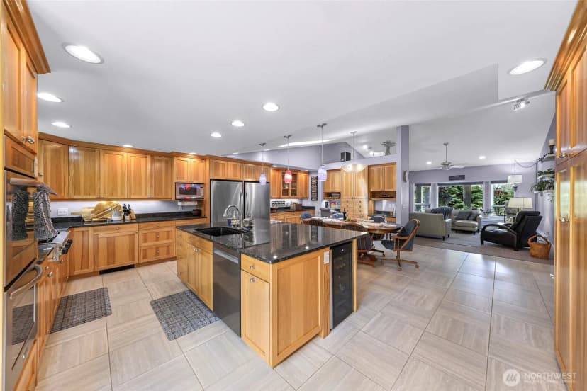 Property photo for 599 Loomis Trail Road, Lynden photo 6