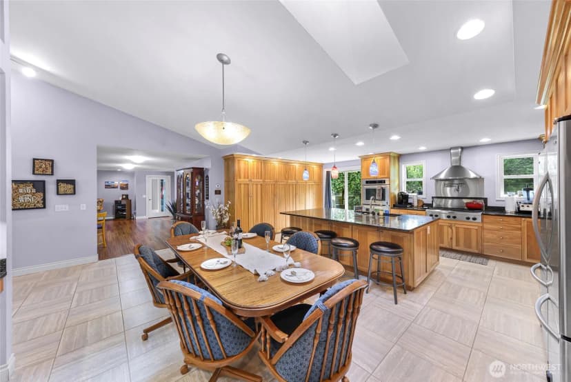 Property photo for 599 Loomis Trail Road, Lynden photo 10
