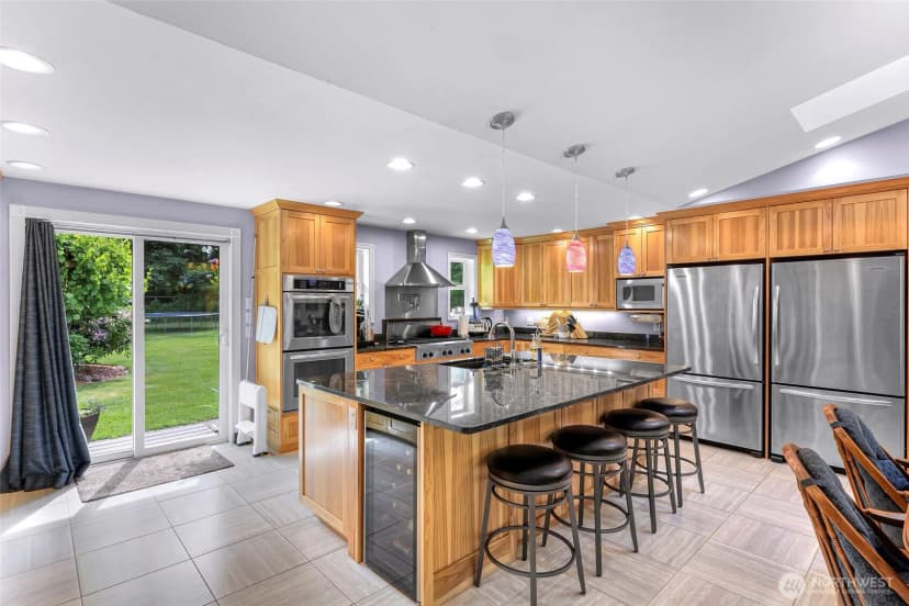 Property photo for 599 Loomis Trail Road, Lynden photo 12