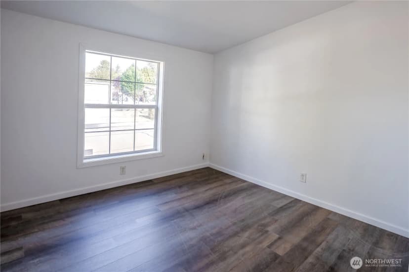 Property photo for 22603 112th Avenue Se, Kent photo 17