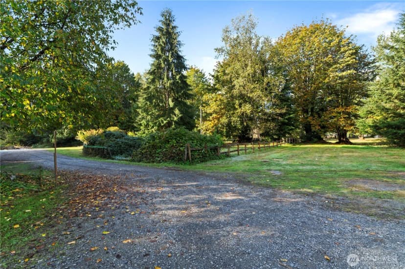 Property photo for 0 8xxx State Route 92, Granite Falls photo 3