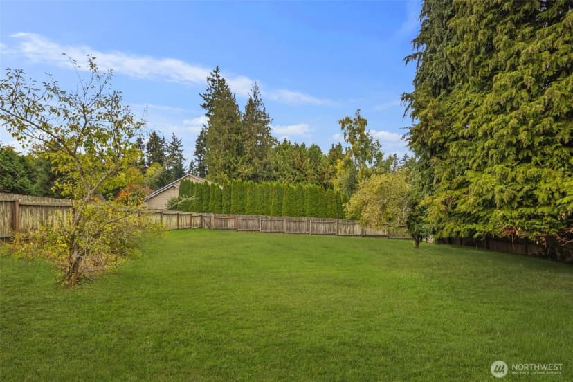 Property photo for 4422 Glenwood Avenue, Everett photo 16
