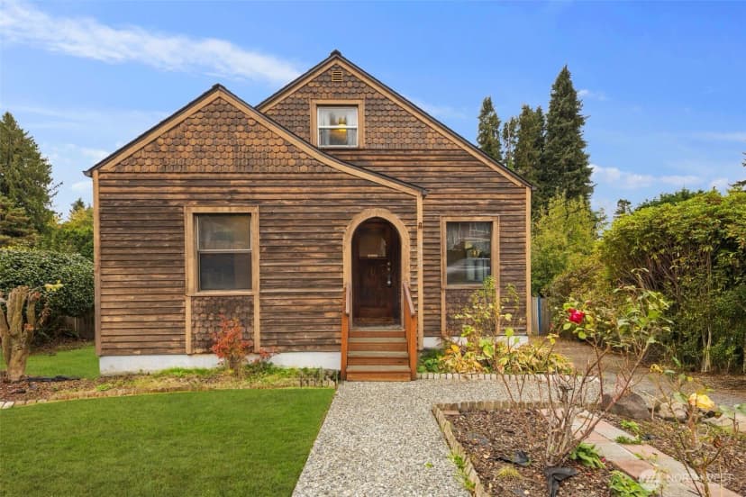 Property photo for 4422 Glenwood Avenue, Everett