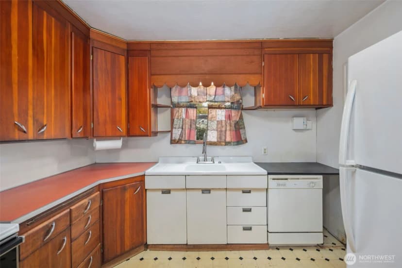 Property photo for 4422 Glenwood Avenue, Everett photo 5