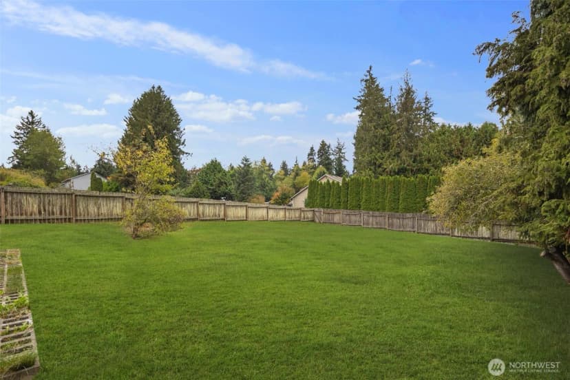 Property photo for 4422 Glenwood Avenue, Everett photo 17