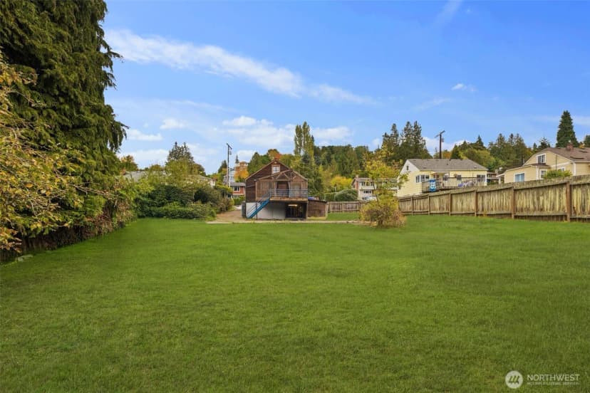 Property photo for 4422 Glenwood Avenue, Everett photo 19