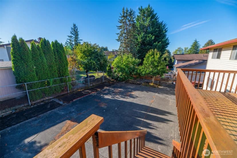 Property photo for 817 S 28th Court, Renton photo 35
