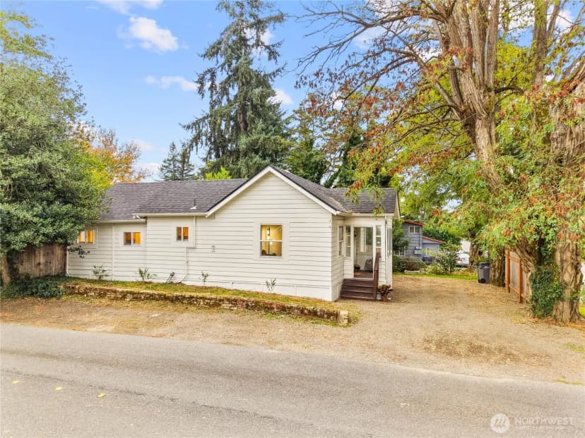 Property photo for 1146 N Callow Avenue, Bremerton photo 5