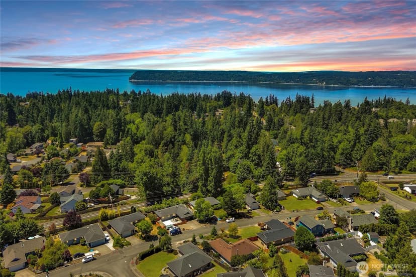 Property photo for 8851 48th Place W, Mukilteo photo 2