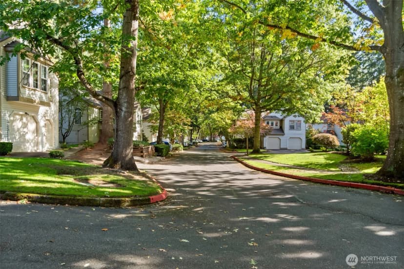 Property photo for 10102 Ne 135th Lane #unit 8, Kirkland photo 25