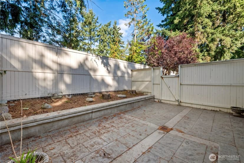 Property photo for 10102 Ne 135th Lane #unit 8, Kirkland photo 21