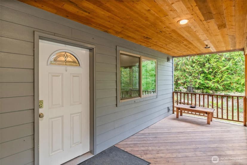 Property photo for 7031 Gallagher Cove Road Nw, Olympia photo 5