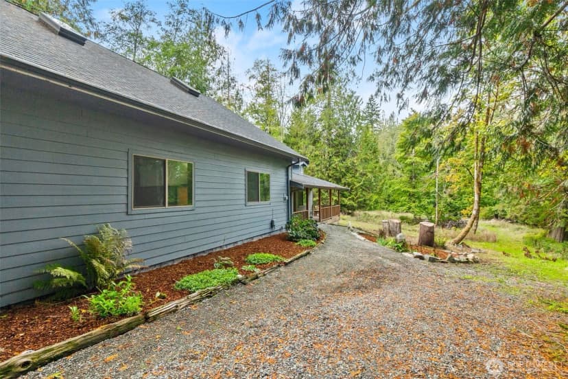 Property photo for 7031 Gallagher Cove Road Nw, Olympia photo 21