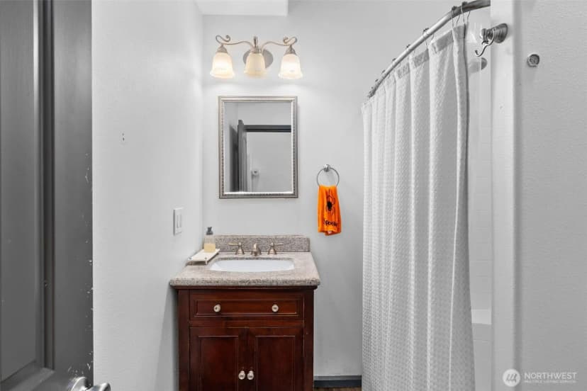 Property photo for 7031 Gallagher Cove Road Nw, Olympia photo 15