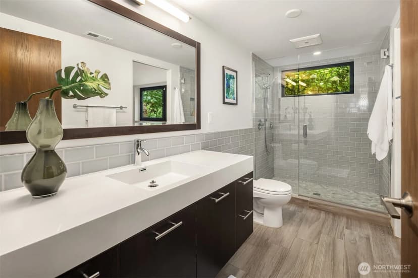 Property photo for 4505 W Raye Street, Seattle photo 24