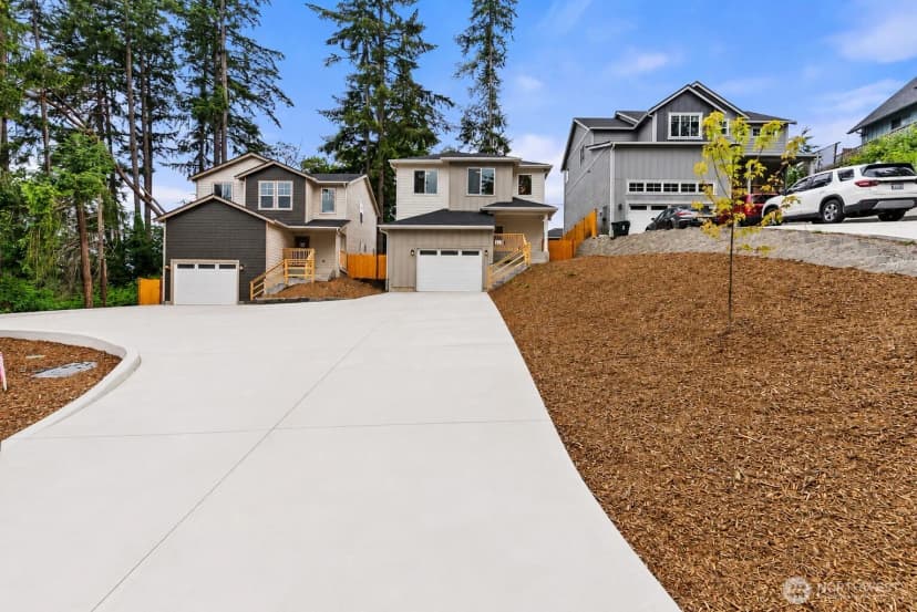 Property photo for 1720 S Tyler Street #lot 1, Tacoma photo 3