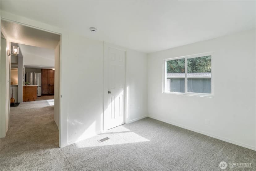 Property photo for 23122 104th Avenue Se, Woodinville photo 30