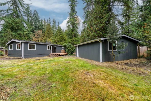 Property photo for 23122 104th Avenue Se, Woodinville photo 4
