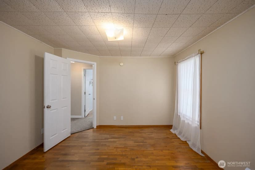 Property photo for 221 K Street Sw, Quincy photo 22