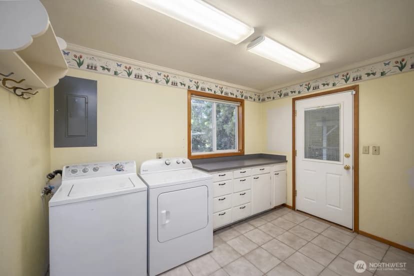 Property photo for 221 K Street Sw, Quincy photo 28