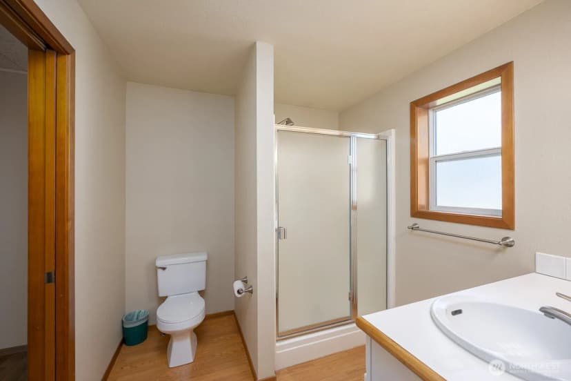 Property photo for 221 K Street Sw, Quincy photo 24