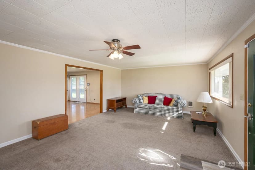 Property photo for 221 K Street Sw, Quincy photo 11