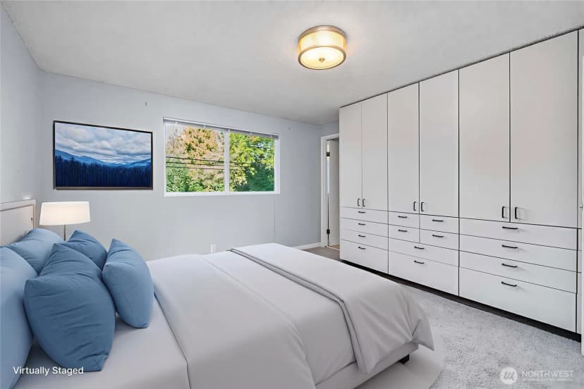 Property photo for 6529 Arrowhead Drive Ne, Kenmore photo 18